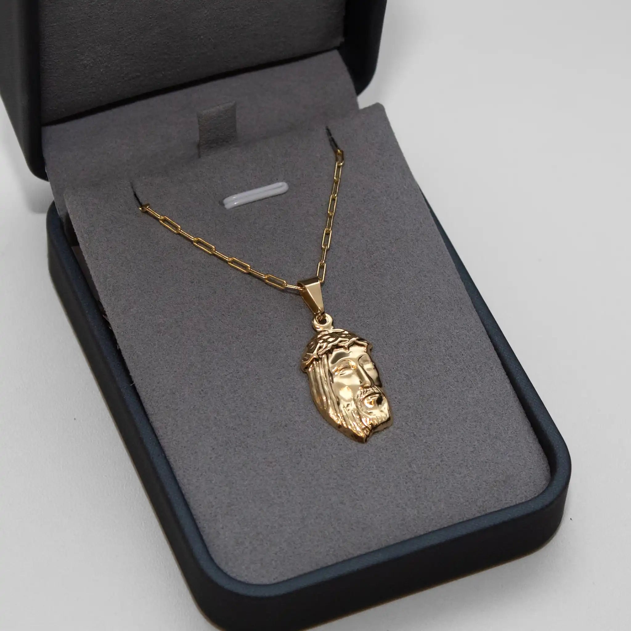 Pingente Face de Cristo P Banhado a Ouro 24k