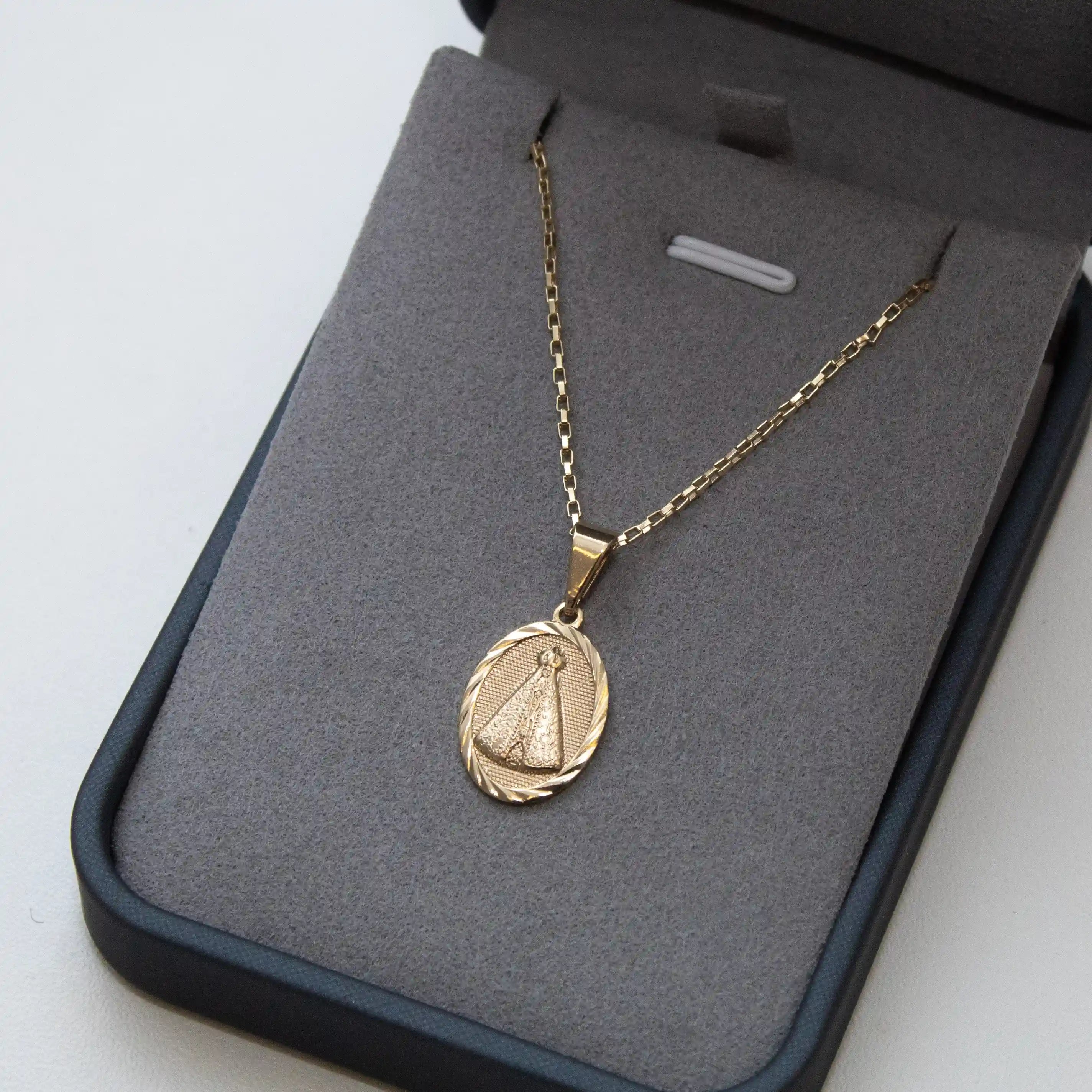 Pingente Nossa Senhora Aparecida Banhado a Ouro 24k