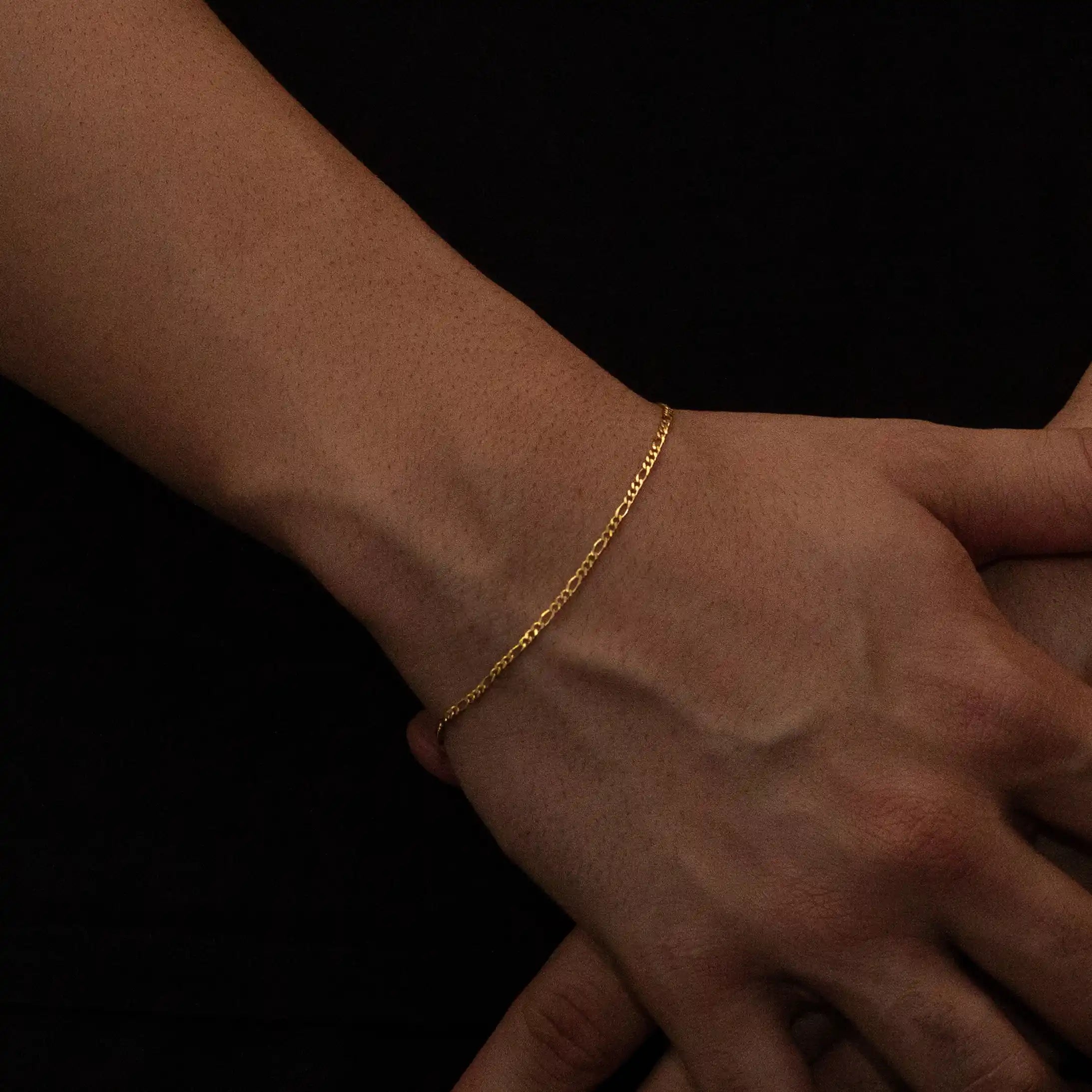 Pulseira Fígaro 3x1 2mm Banhado a ouro 24k